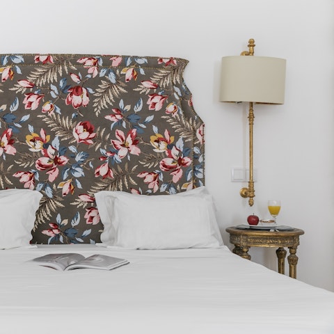 The printed floral headboard