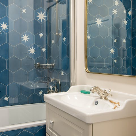 Stunning starry night tiles
