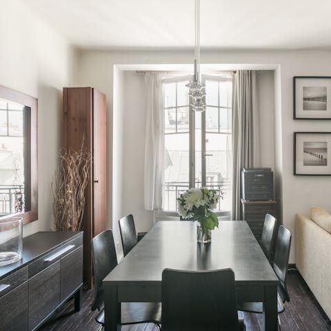 A smart dining area