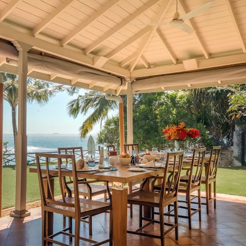 Look forward to starting the day with a typical Sri Lankan breakfast in the sunshine