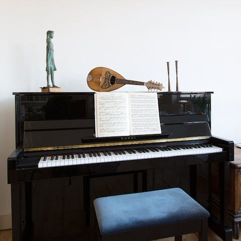 stunning Kawai piano