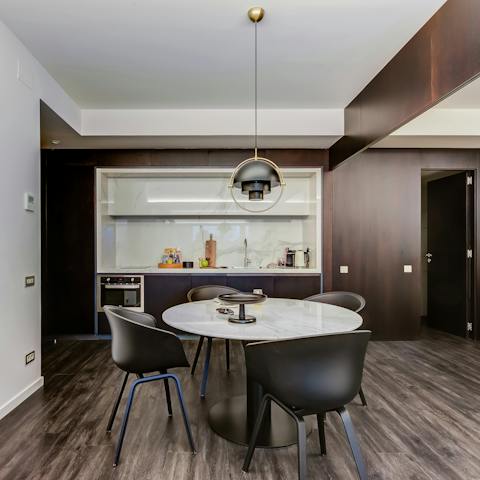 The cosy dining area