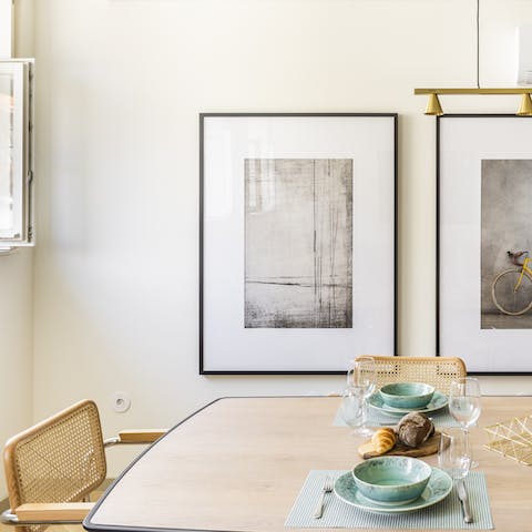Set the table ready for a tasty breakfast in the bright living space