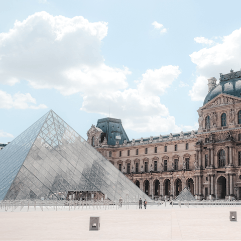Stay in the 1st arrondissement of Paris, just a three-minute walk away from the Louvre Museum