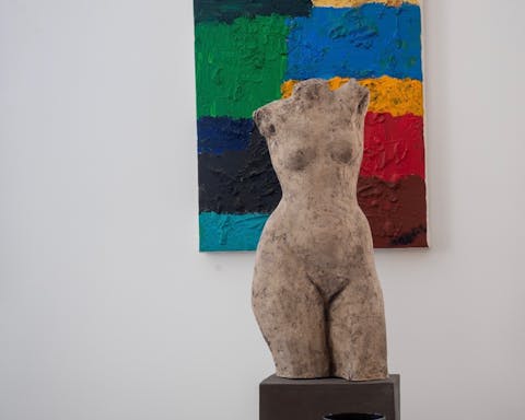 This eye-catching statue