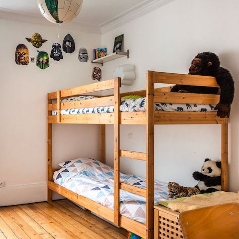 Playful Children's bedroom