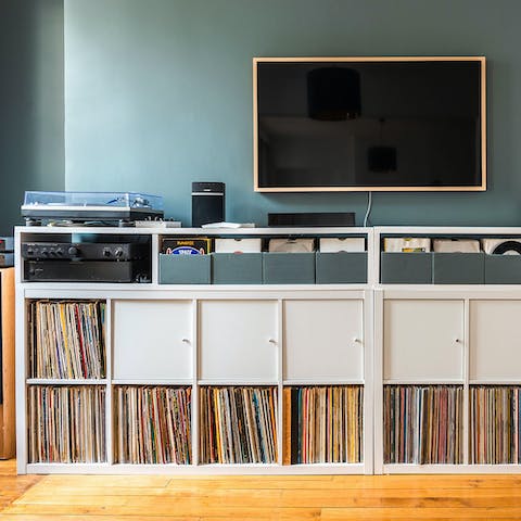 Equipped for entertainment addicts
