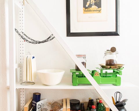 Open-shelving in the kitchen