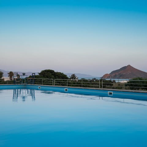Cool off with an afternoon dip in the shared swimming pool