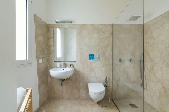 Bathroom photo