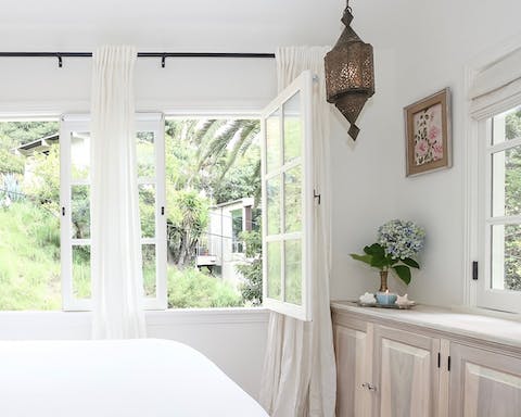 Gorgeous views of the lush canyon