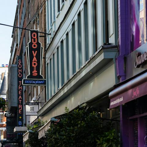 supreme soho location