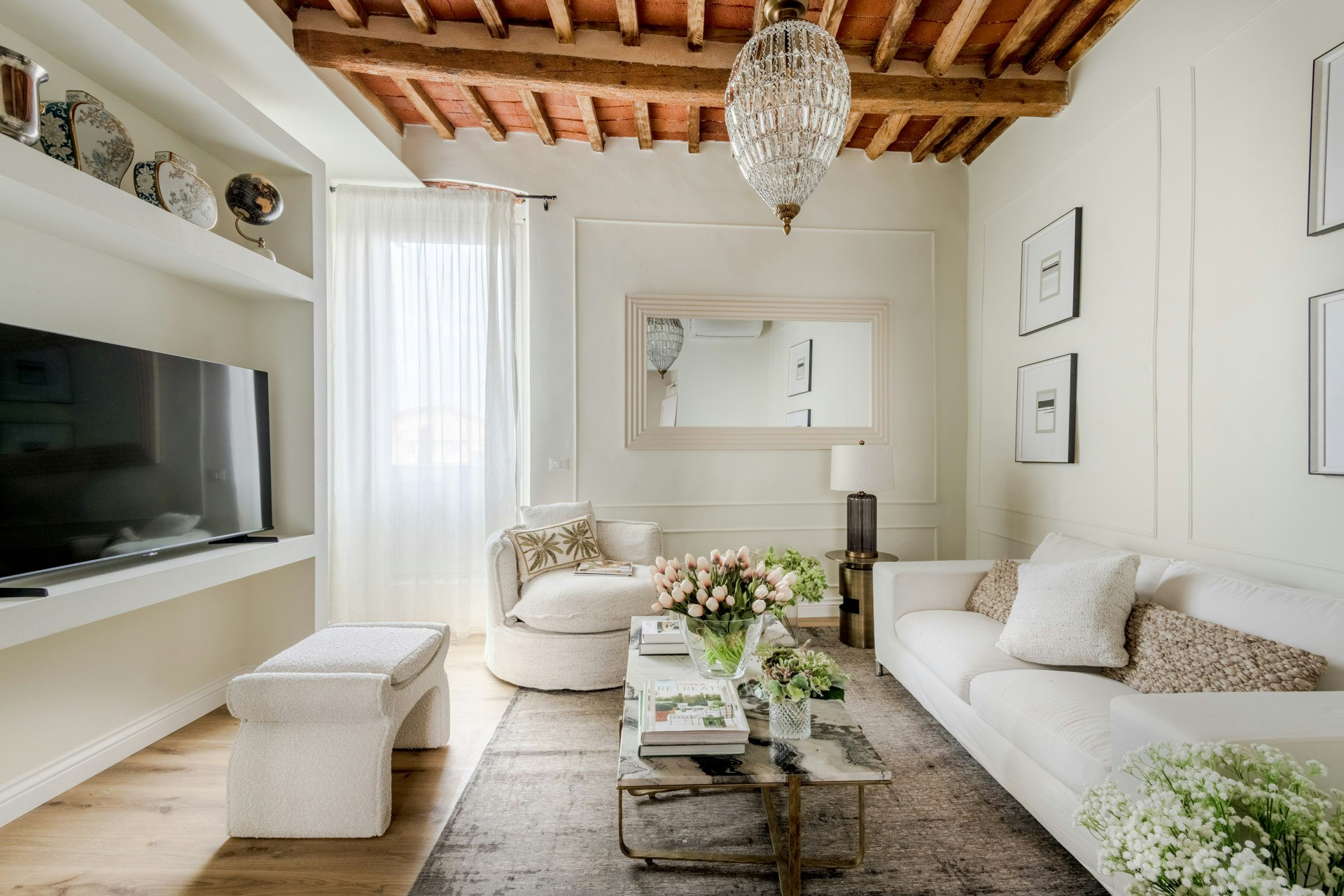 Luxe Lucca