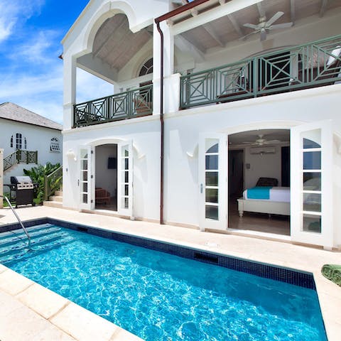Hop out of bed and straight into the plunge pool