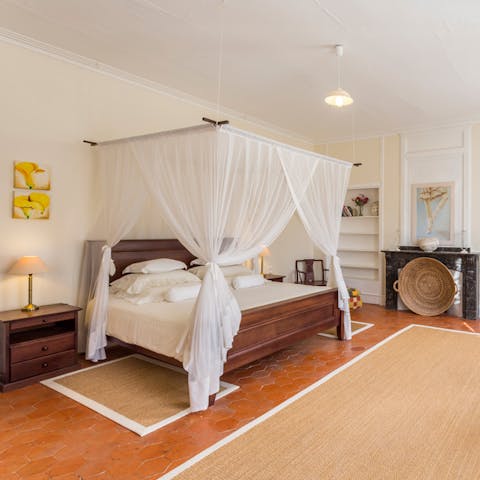 Have sweet dreams in the wispy beds