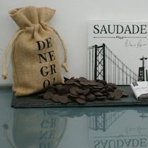 Sample Portuguese chocolate at Denegro