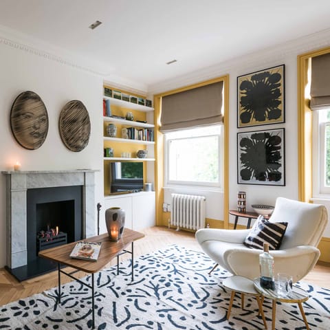 Bright, mid-century living