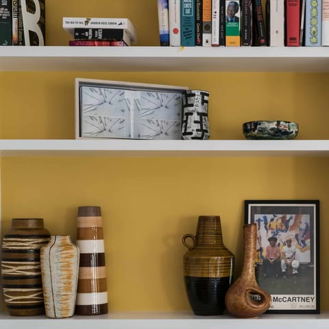 The Curation of beautiful objects