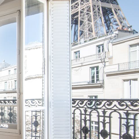 Stunning Eiffel tower view