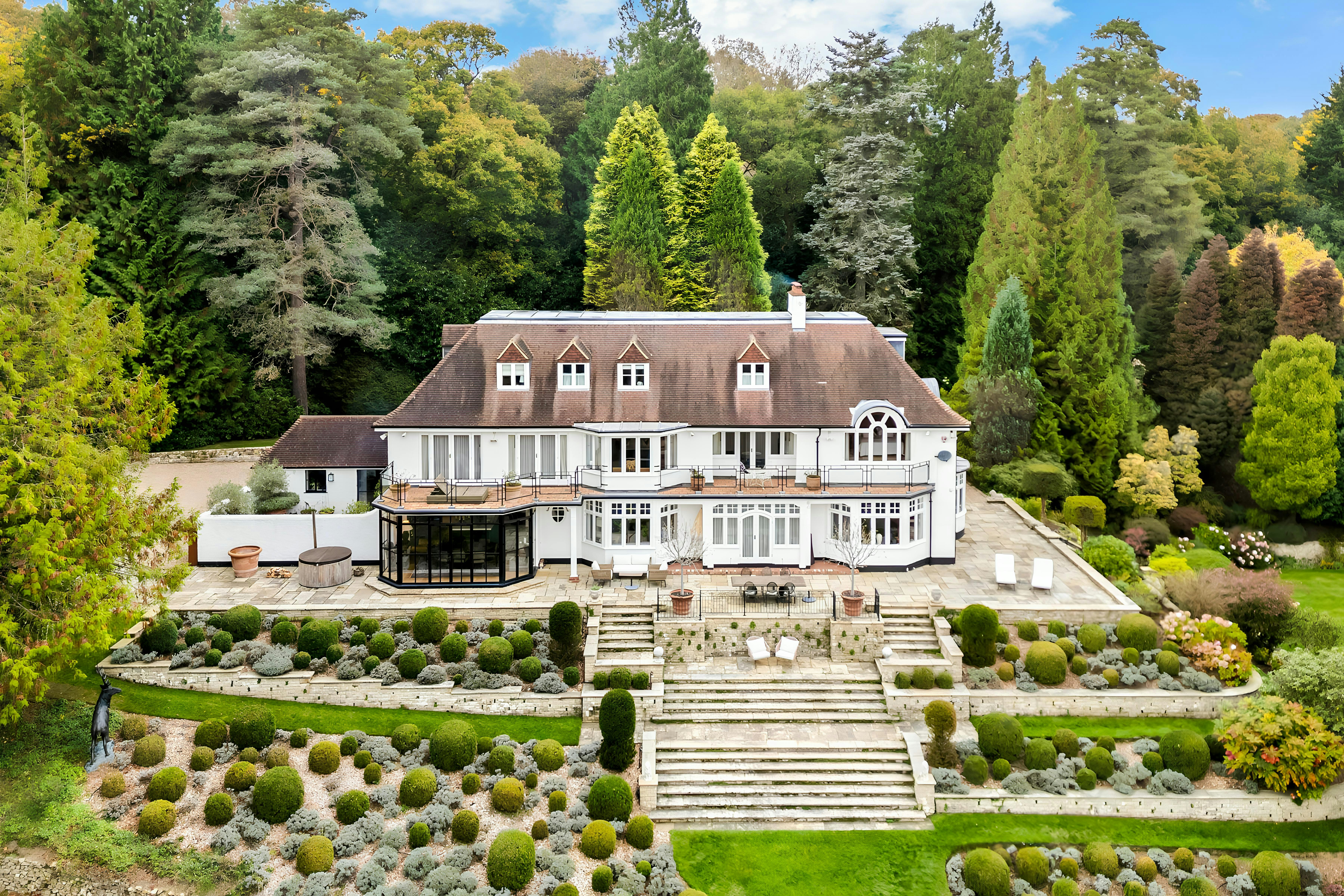 Surrey Hills Estate
