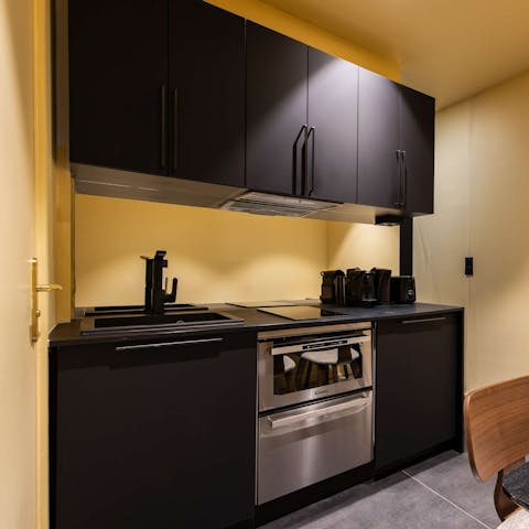 Whip up breakfast in the sleek kitchenette