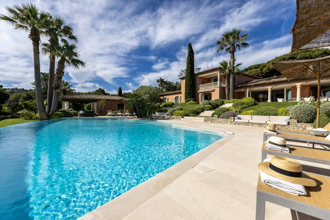 Paradise Estate