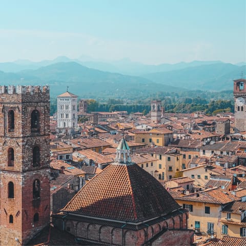 Spend a day in the medieval walled city of Lucca, just over twenty minutes away by car