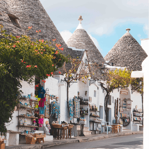 Take advantage of the complimentary guided tour of Alberobello
