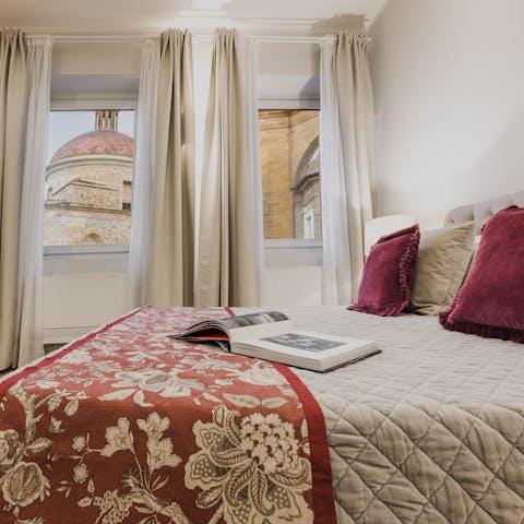 Wake up to views of Basilica di San Lorenzo