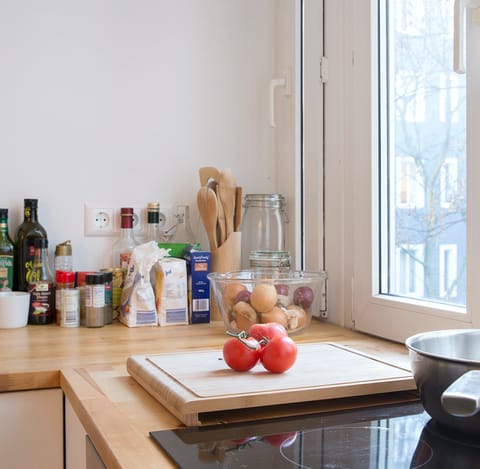 A fully equipped kitchen