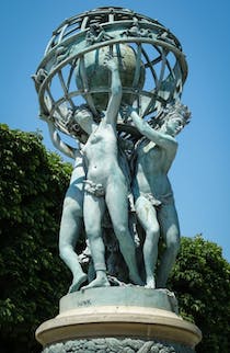 Admire the Celestial Globe of the Jardin Marco Polo 