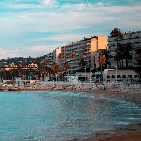 Spend the day on the sands of Croisette beach