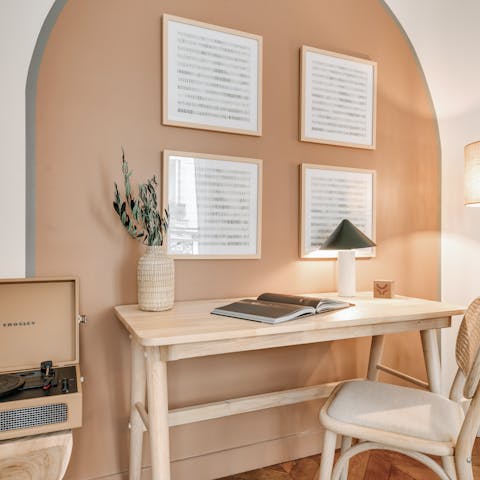 Check emails from the dedicated workspace