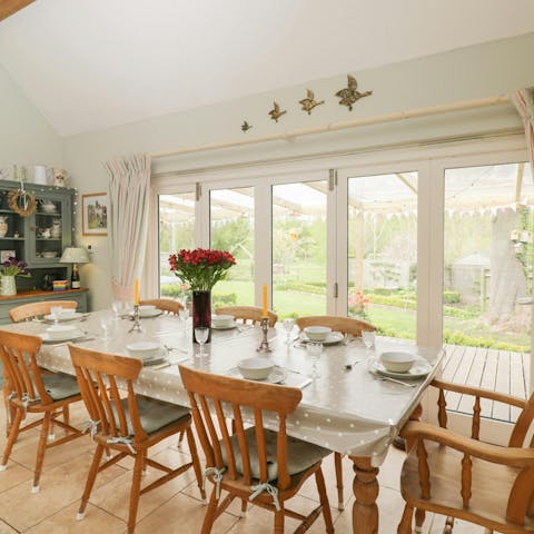 Spend cosy evenings around the dining table or head to the local pub