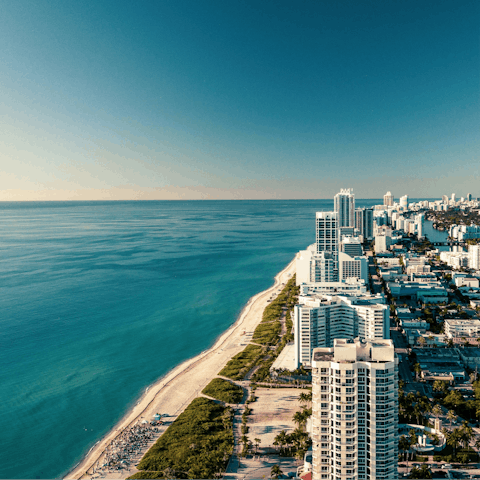 Discover the best of Miami Beach from this central spot
