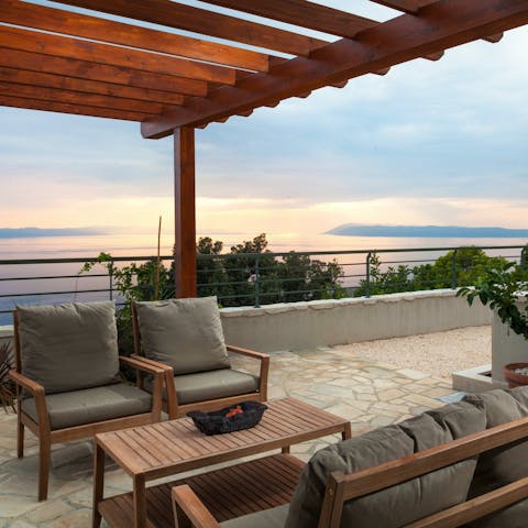 Make sundowners on the terrace the new routine