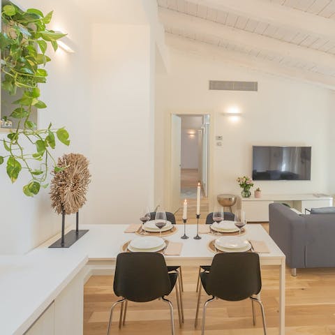 Enjoy an insalata caprese at the dining table