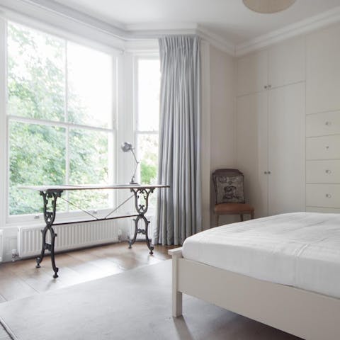 Wake up to leafy green views