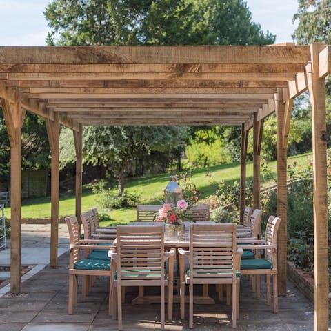 Cook up delicious meals and eat them alfresco under your shady terrace