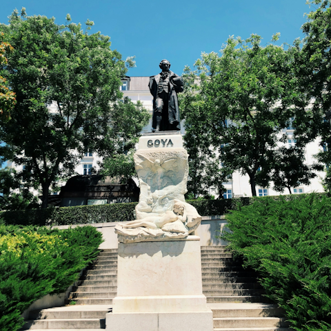 Visit the nearby Museo del Prado and its vast art collection