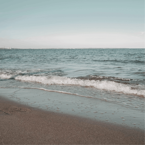 Wander over to Golden Beach and sprawl out on the sand – it's a thirteen-minute walk away