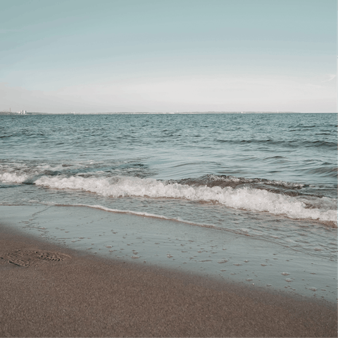 Wander over to Golden Beach and sprawl out on the sand – it's a thirteen-minute walk away