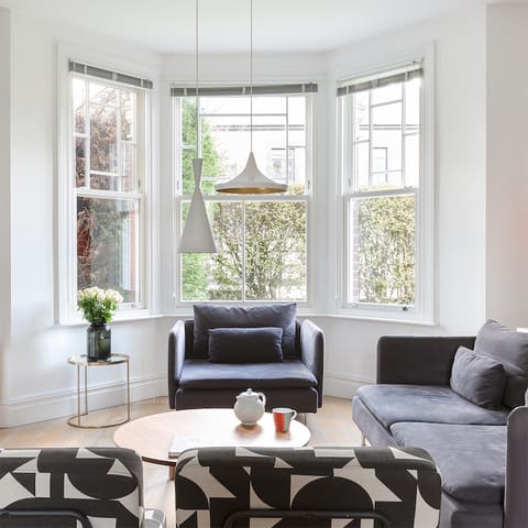 Traditional bay windows