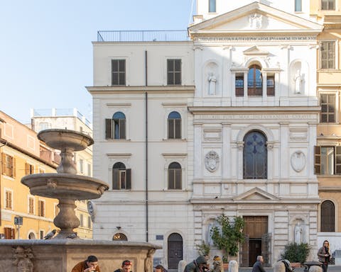 Treat yourself to a stay in the heart of Monti