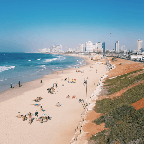 Take a few minutes stroll down to Tel Aviv's sandy beaches