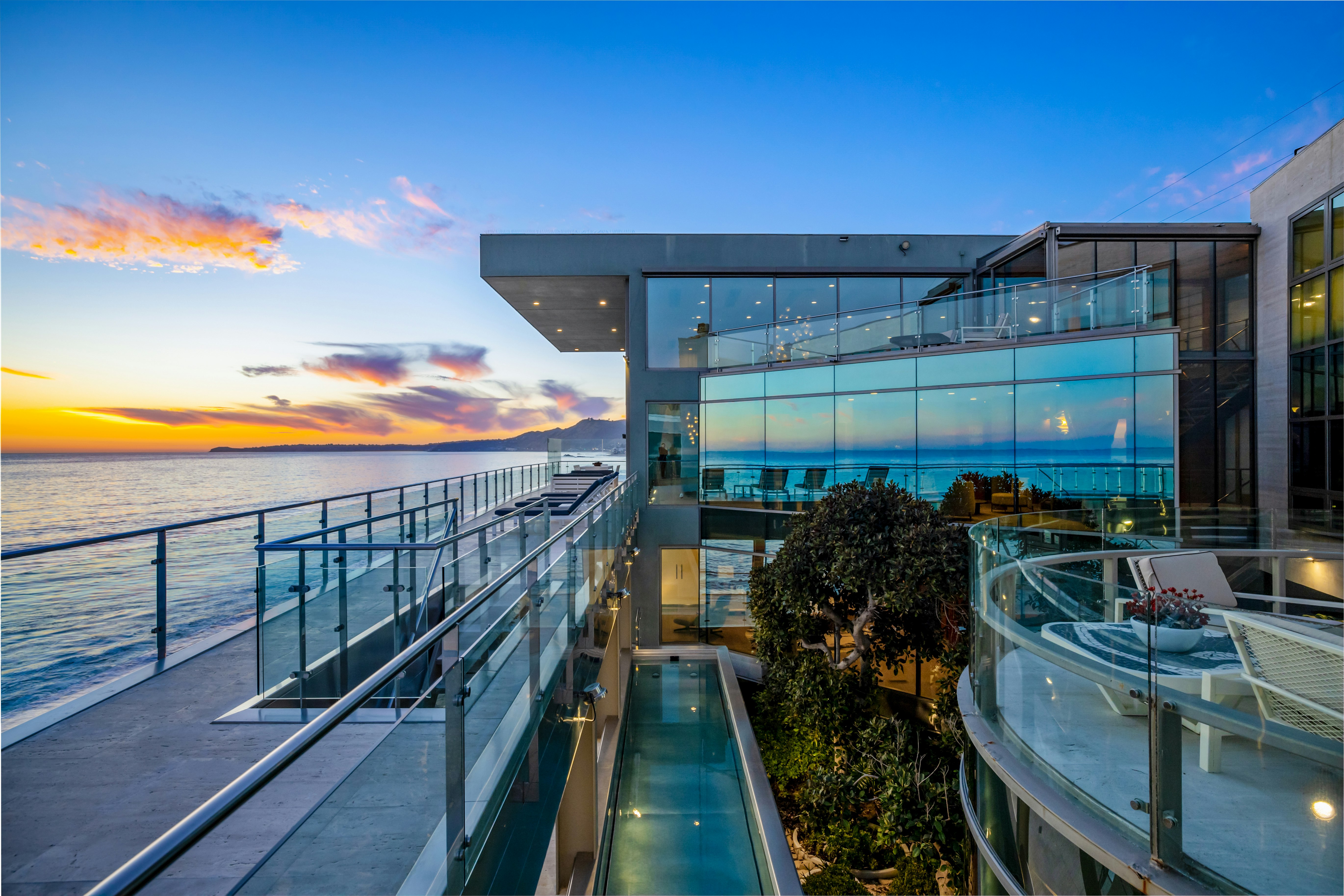 Malibu Tides