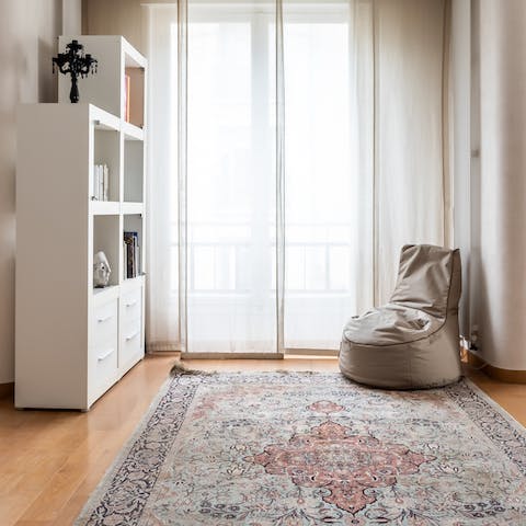 Light-filled living spaces