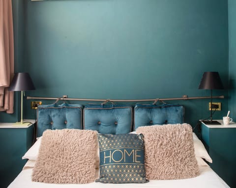 The cosy bedroom