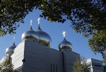 Be amazed by the Holy Trinity Cathedral