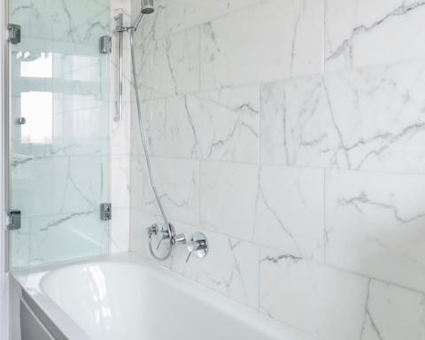 A bathtub to unwind in